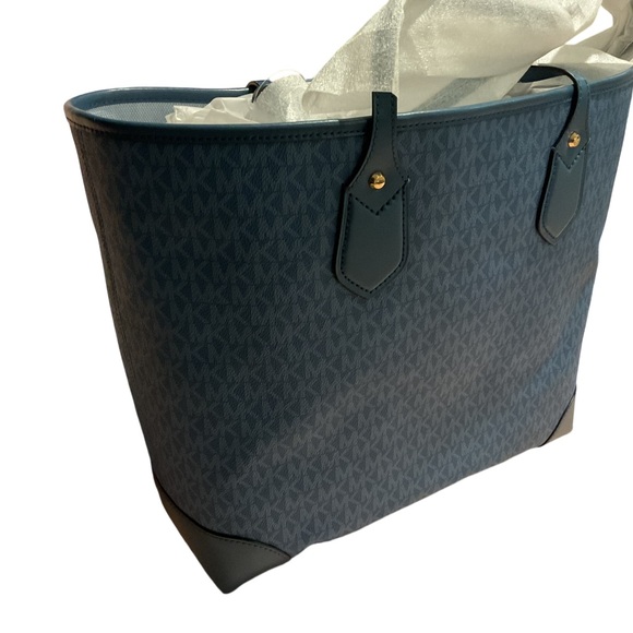NWT_Michael Kors  Eva Blue Tote Bag! - Picture 6 of 7